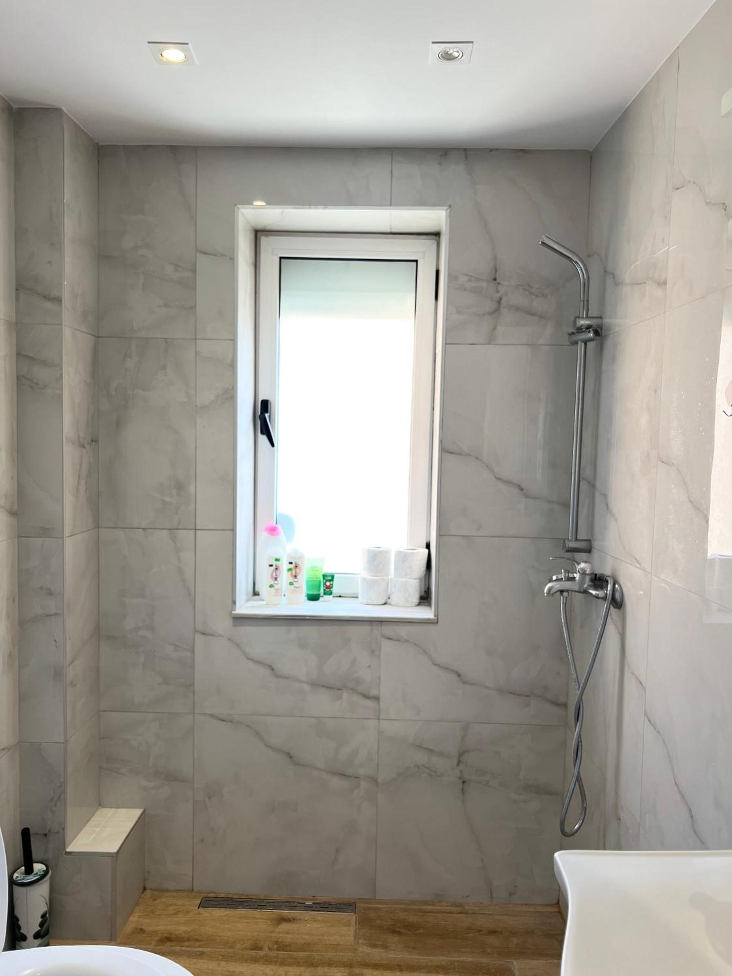 Skanderbeg Square Apartment Tiranë Ngoại thất bức ảnh